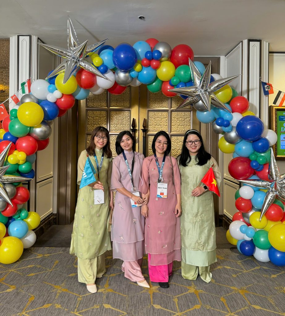 WR1 team wore traditional Vietnamese Ao Dai at the Gala Dinner