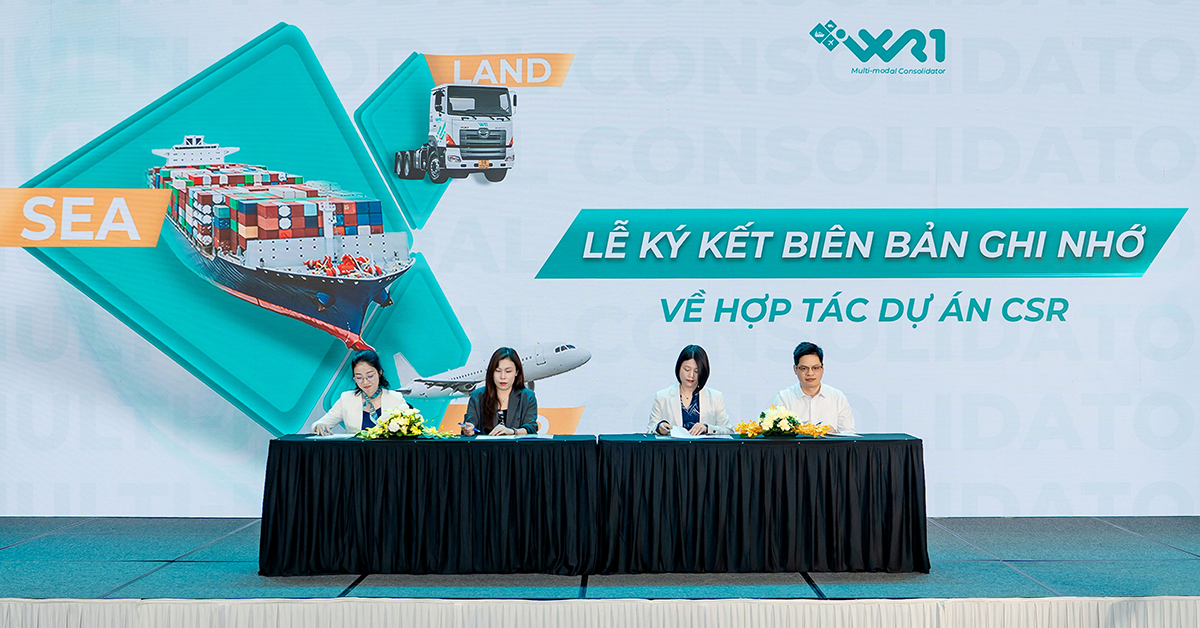 WR1 Freight thực hiện lễ ký kết MOU cùng các đối tác chiến lược tại sự kiện công bố thương hiệu.